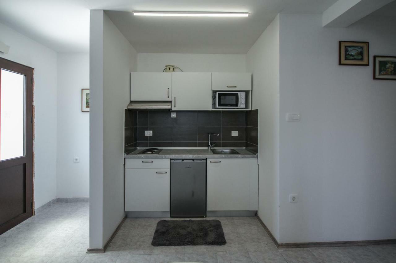 Apartment Tosca With Parking Rovinj Bagian luar foto